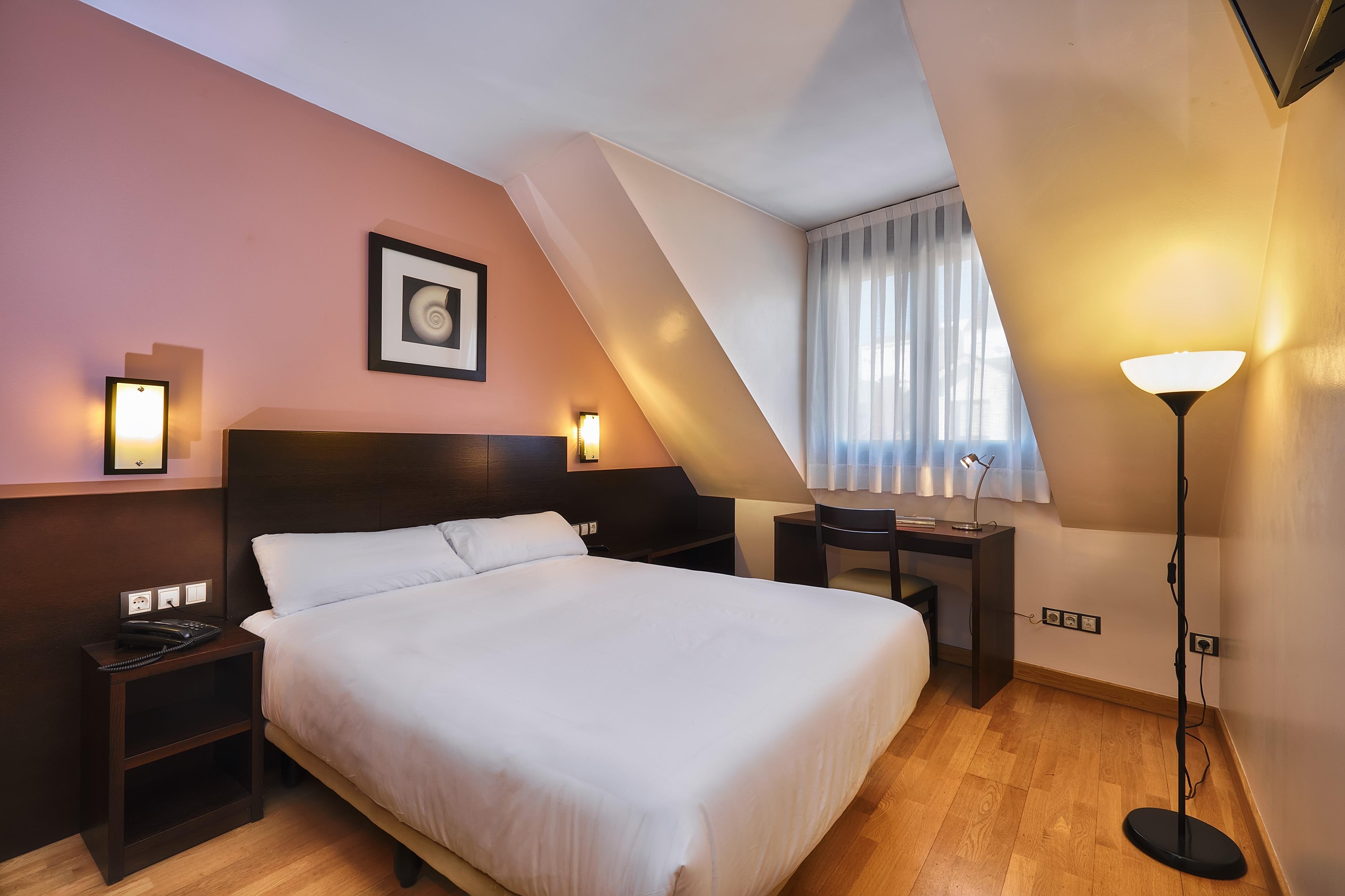 Hotel Castro Real Ов'єдо Екстер'єр фото