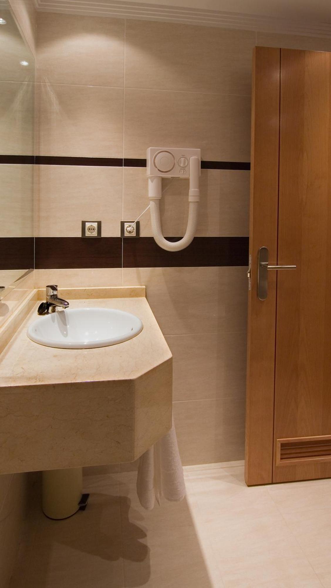 Hotel Castro Real Ов'єдо Екстер'єр фото